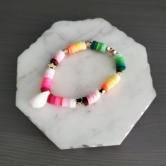 Handmade clay charm bracelet - Picture 2 of 3